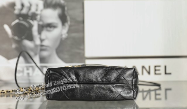 Chanel專櫃新款23S小牛皮春夏系列火爆珍珠鏈條mini22bag 香奈兒迷你22bag鏈條肩背包 djc5285